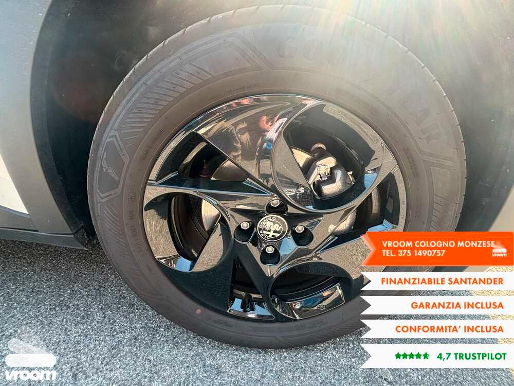 ALFA ROMEO Junior Junior 1.2 136 CV Hybrid eDCT6