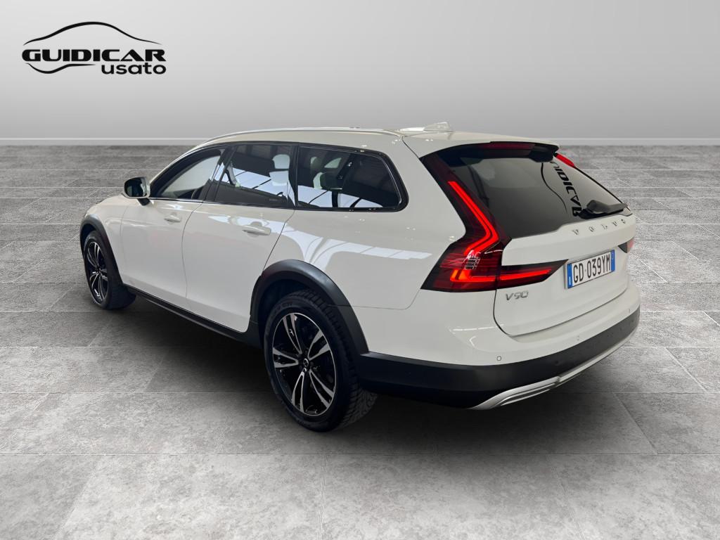 VOLVO V90 CC (2016-->) - V90 Cross Country D4 AWD Geartronic Busin