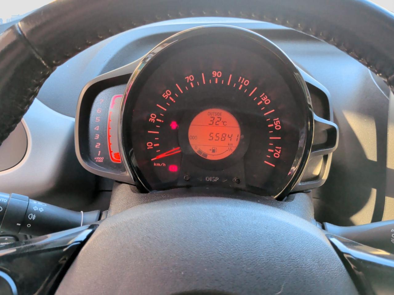 Toyota Aygo 1.0 VVT-i 69 CV 5 porte x-play TSS 2018