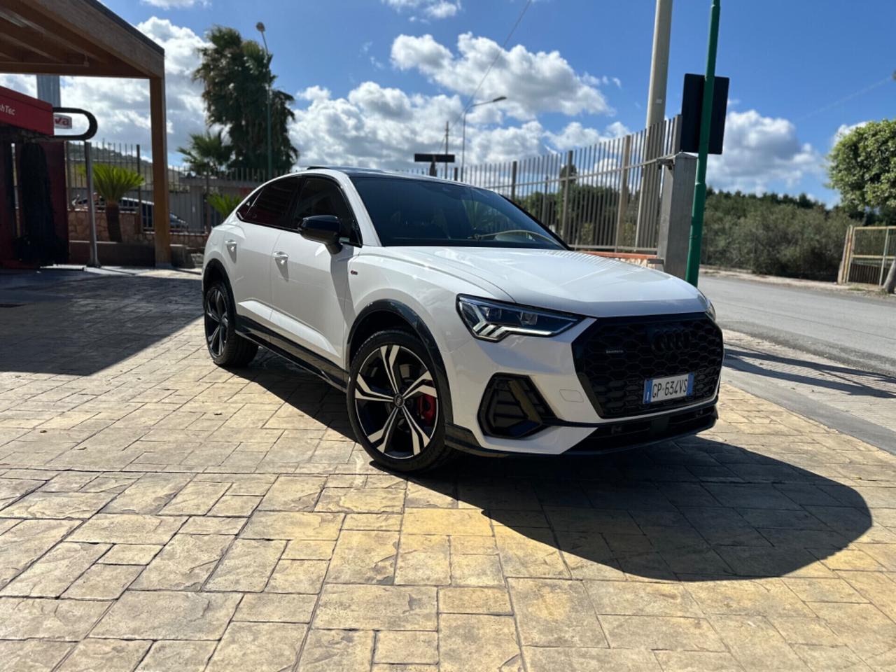 Audi Q3 40 TDI quattro S tronic S line edition