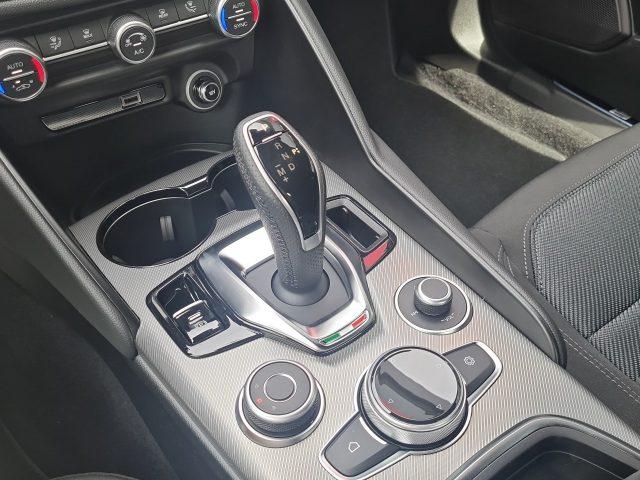 ALFA ROMEO Giulia 2.0 Turbo 280 CV AT8 AWD Q4 Sprint