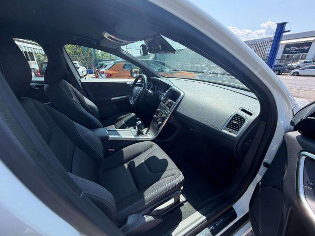 VOLVO XC60 XC60 I 2.0 d4 Momentum 181cv