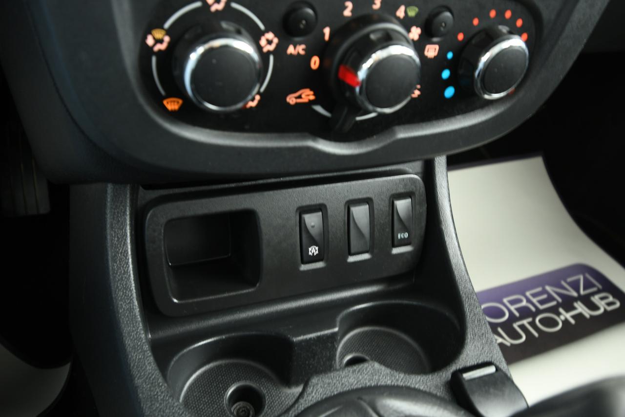 DACIA Duster 1.6 Ambiance 4x2 s&s 115cv my16 NEOPATENTATI+BLUETOOTH