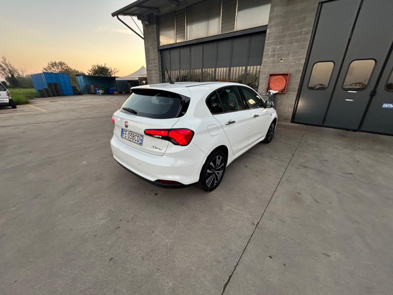 Fiat Tipo 1.4 SW Lounge