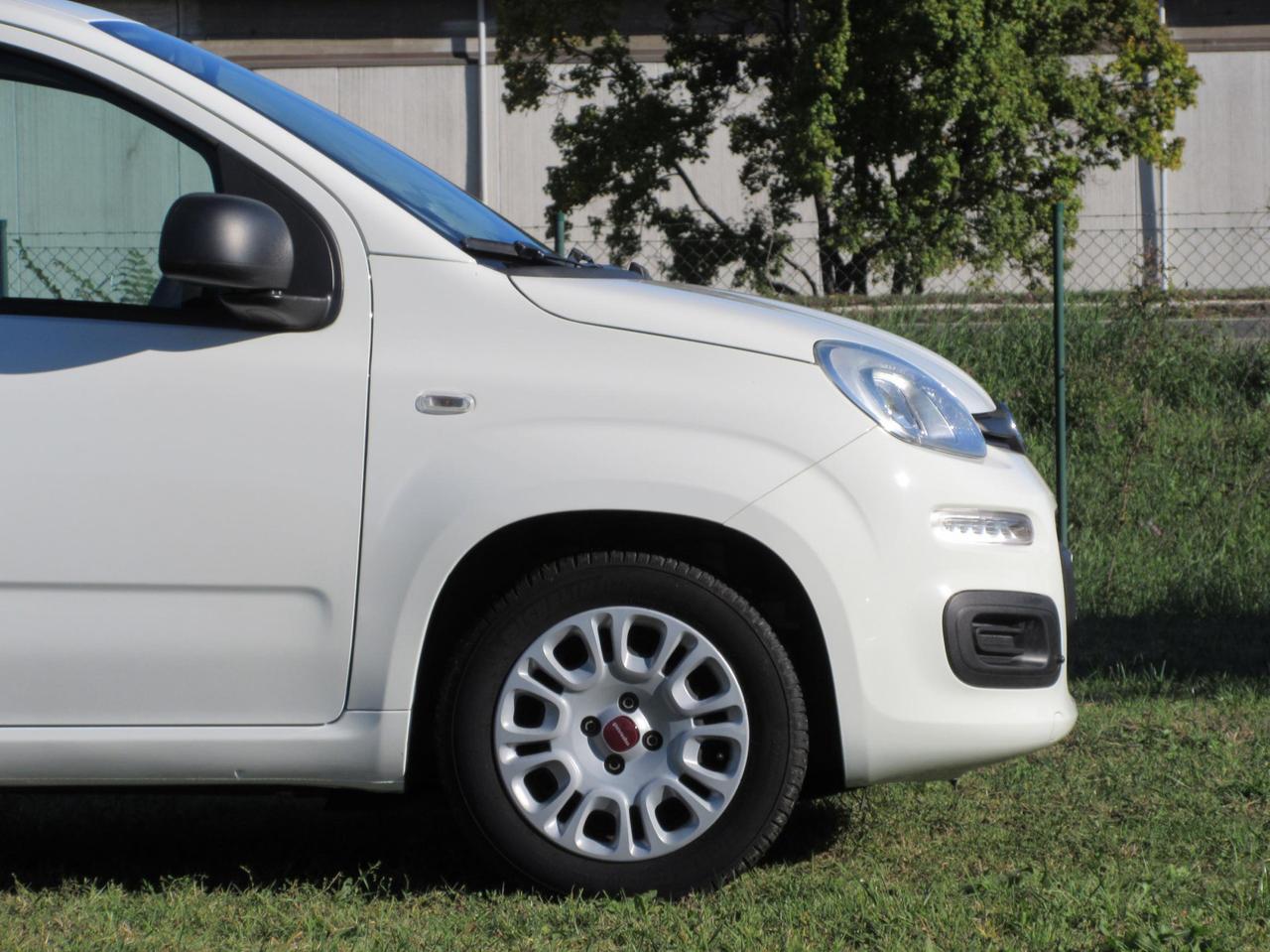 Fiat Panda 1.0 firefly hybrid s&s 70cv 5p.ti