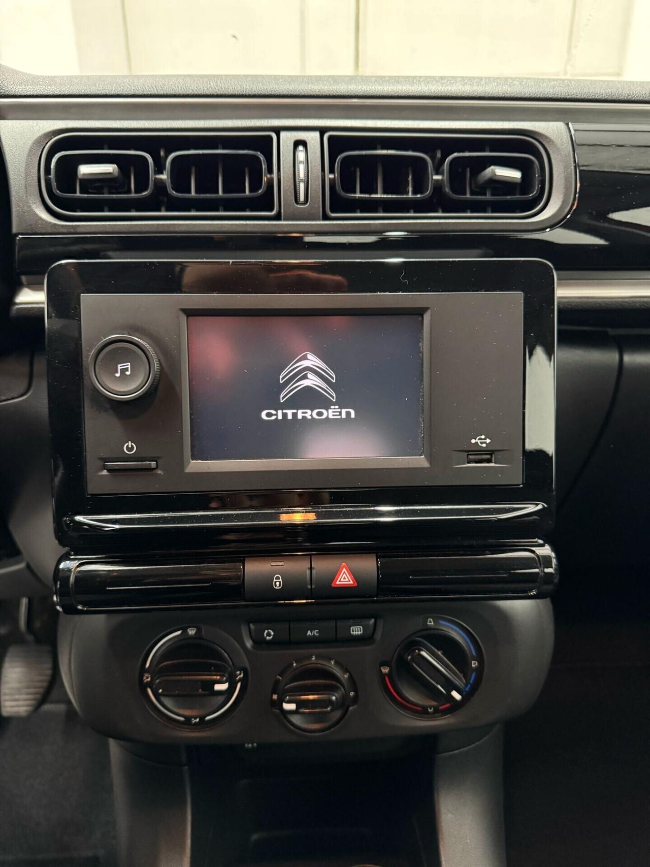 Citroen C3 PureTech 83 S&S Shine Pack