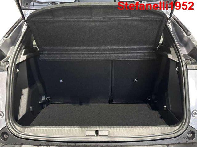PEUGEOT 2008 1.2 hybrid Allure 136cv e-dcs6