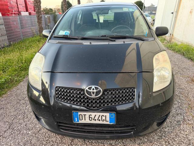 TOYOTA Yaris 1.0 5p Now senza nessun lavoro da fare