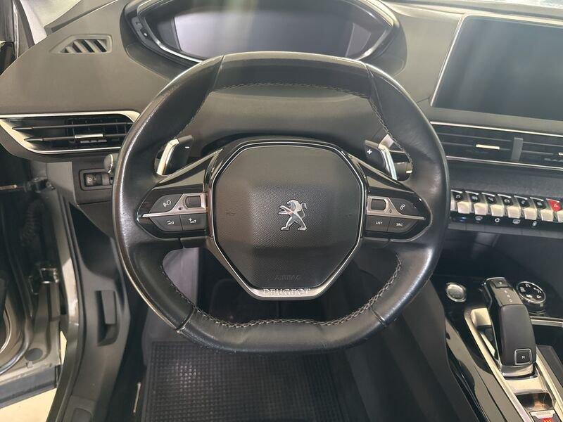 Peugeot 5008 PureTech Turbo 130 EAT8 S&S Allure