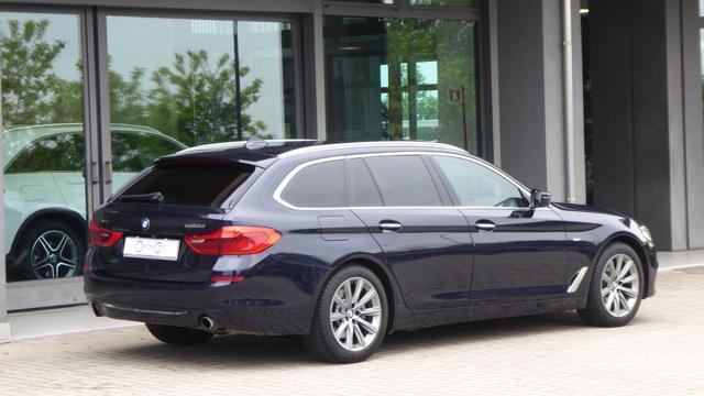 BMW 520 d xDrive Touring Luxury