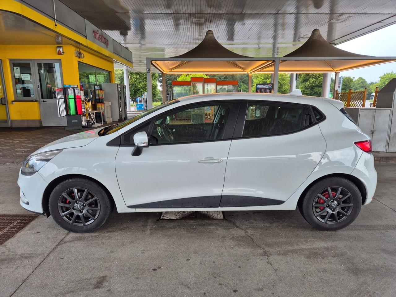 Renault Clio TCe 12V 75 CV 5 porte Life