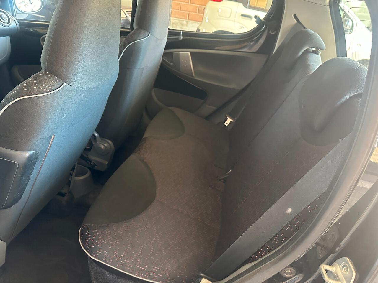 Peugeot 107 1.0 68CV 5p. Sweet Years