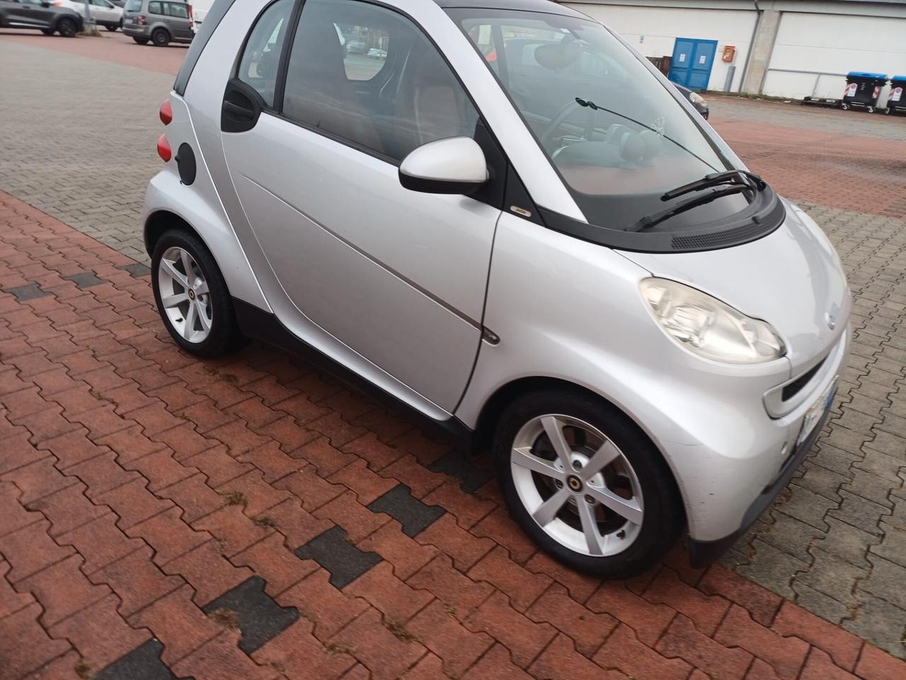 Smart ForTwo 1000 52 kW coupe limited two