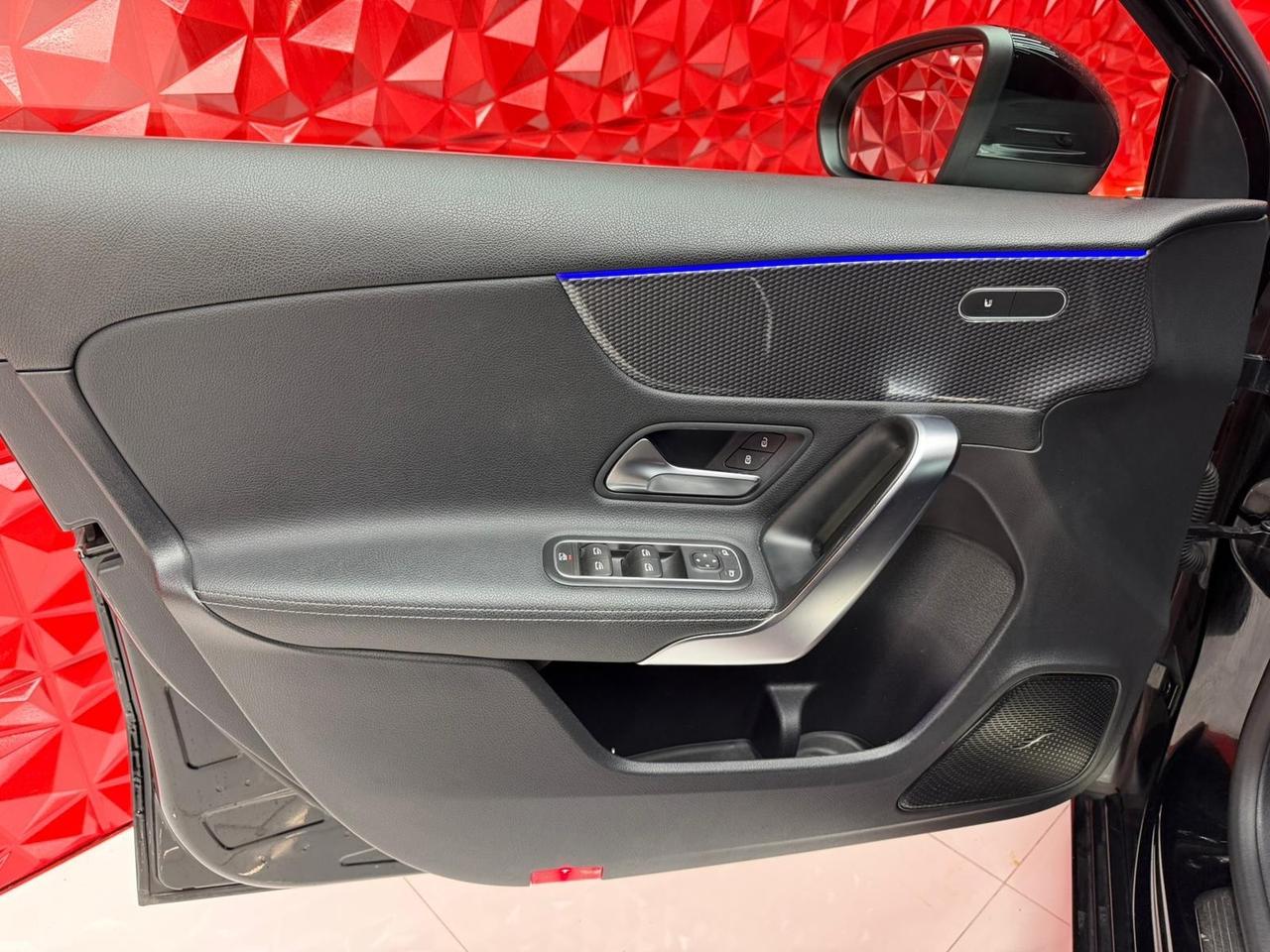 Mercedes-benz A 180 Automatic Premium OK NEOPATENTATI