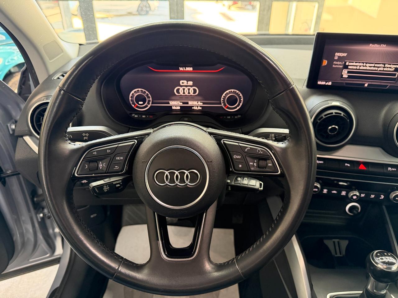 Audi Q2 30 TDI Business Design