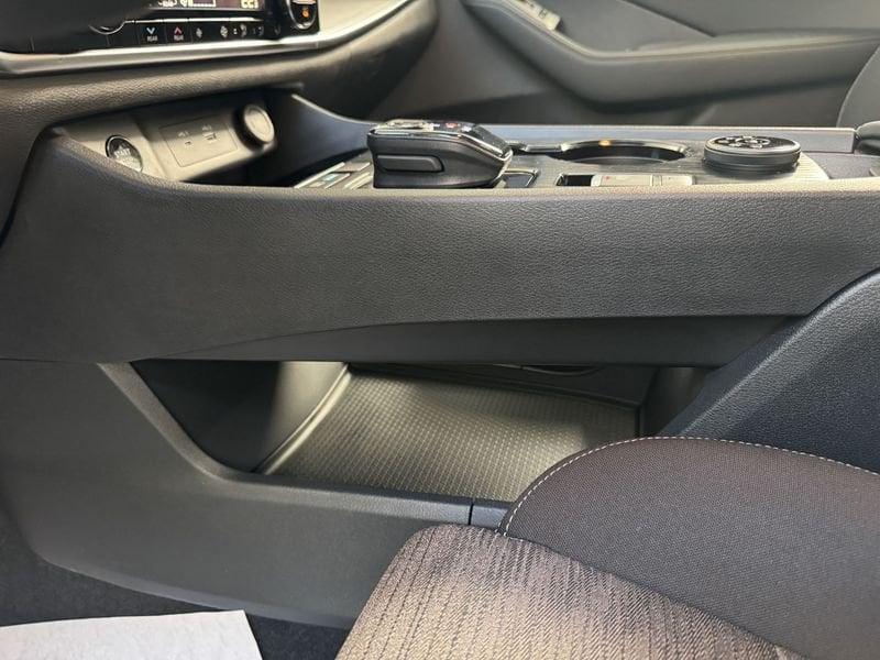Nissan X-Trail e-Power e-4orce 4WD 7 posti N-Connecta