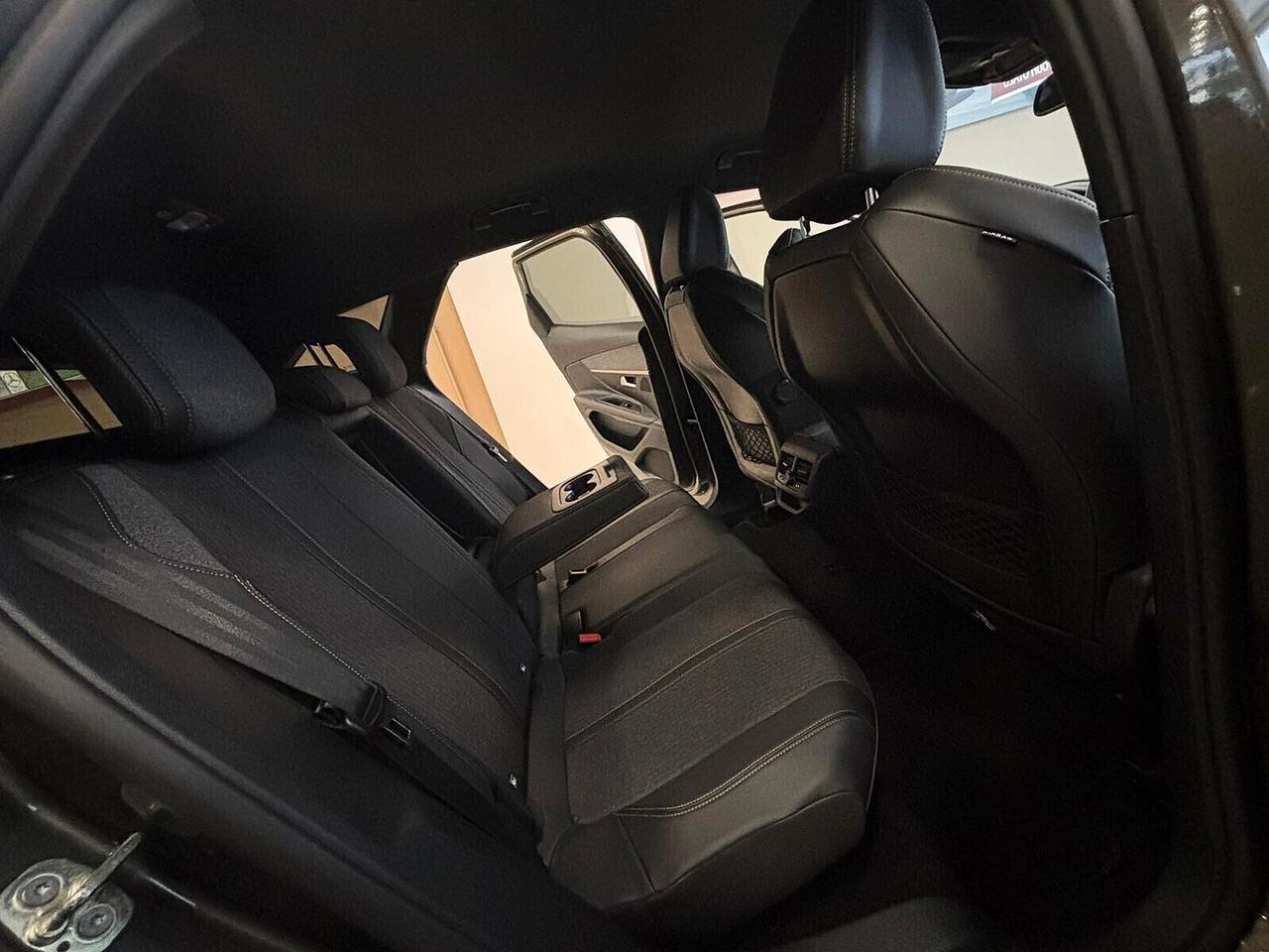 Peugeot 3008 1.5 Hdi 130CV**GT-LINE **