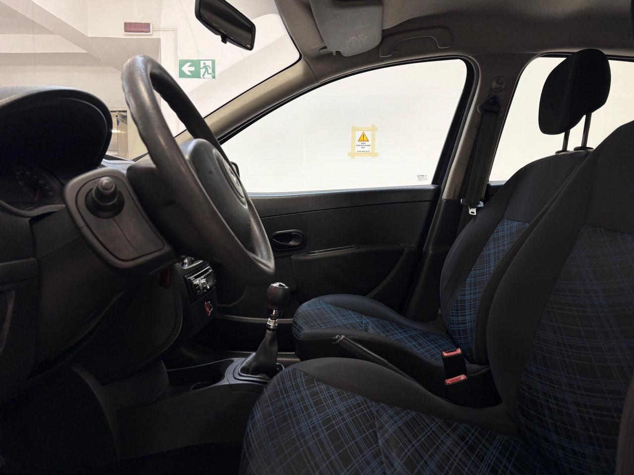 Renault Clio 5p 1.2 16v (pack) 65cv