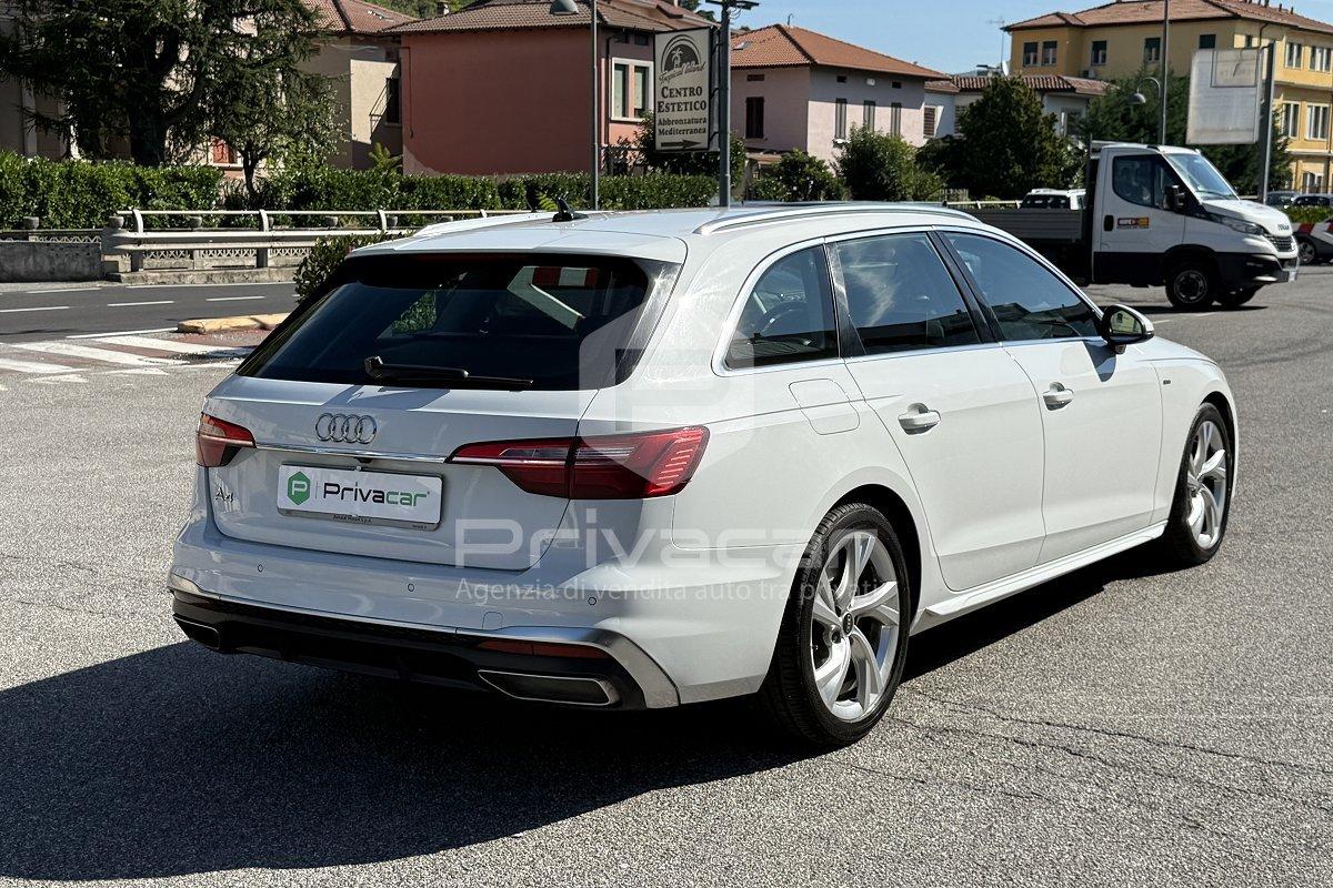 AUDI A4 Avant 30 TDI/136 CV S tronic S line edition