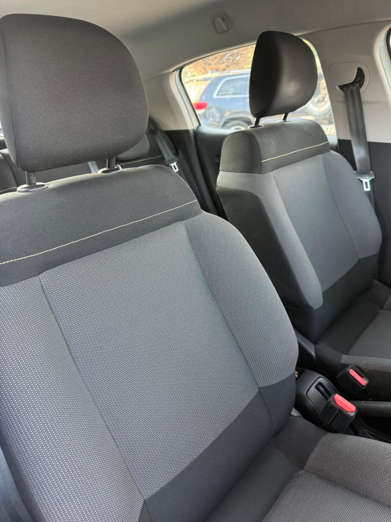 Citroen C3 benzina accessoriata garanzia neopatentati