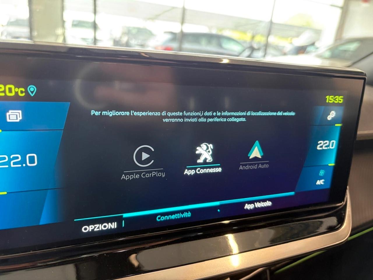 Peugeot 2008 GT motore elettrico 136 CV SPOTICAR