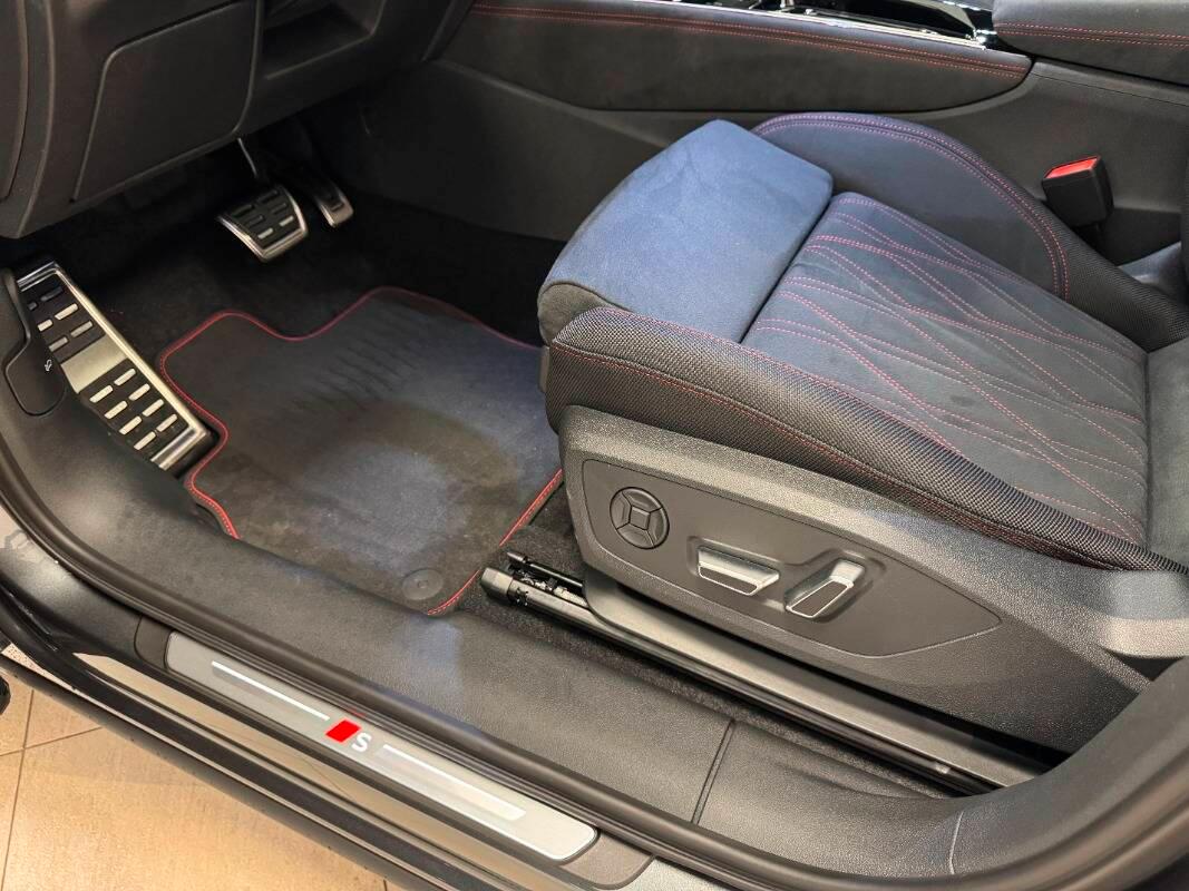 Audi Q3 Sportback Sportback TFSI S Line Quattro 204cv-Tetto-Sosp. Pneu