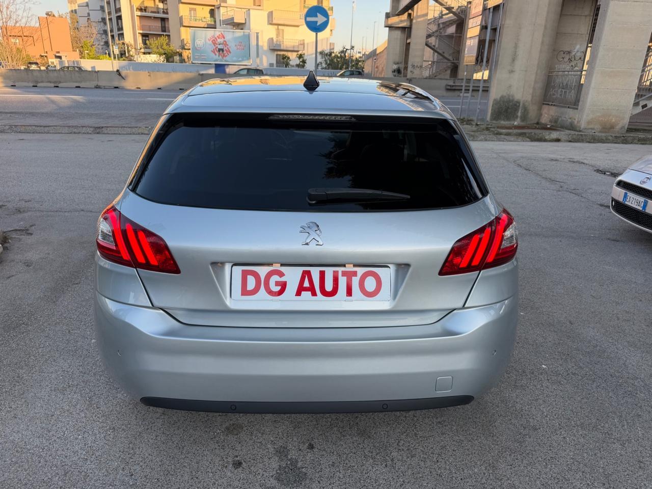 Peugeot 308 1.6 hdi 120 cv GT Line Automatica Tetto