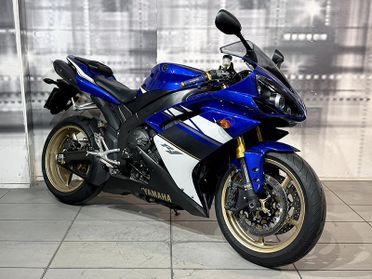 Yamaha YZF R1