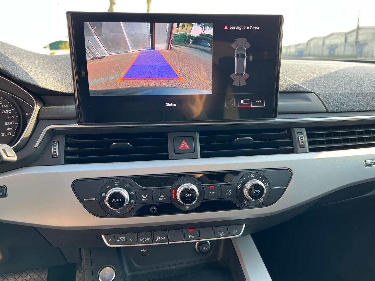 Audi A4 allroad A4 allroad 40 TDI 204 CV S tronic Identity Contrast