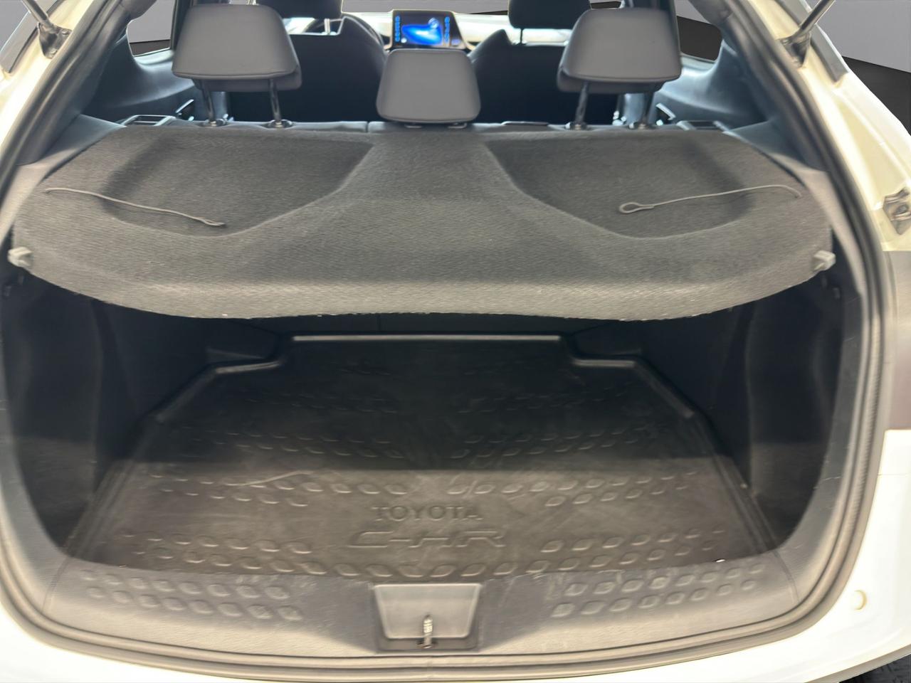 Toyota C-HR 1.8h Trend 2wd e-cvt