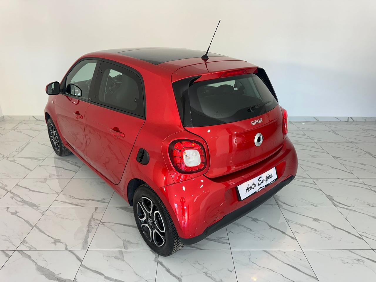 SMART FORFOUR PRIME AUTOMATICA 31.000 KM LED/PELLE/TETTO