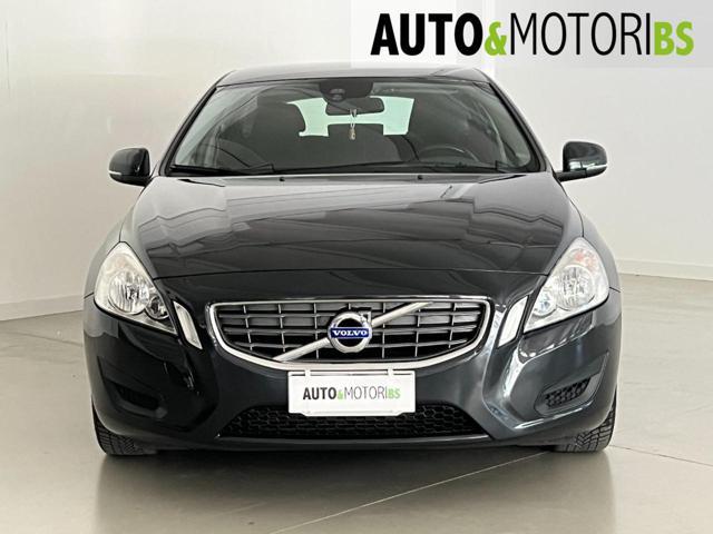 VOLVO V60 D2 1.6 Kinetic