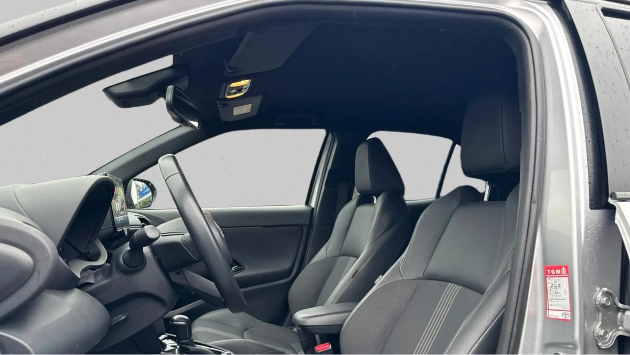 Toyota Yaris Cross 1.5 Hybrid 5p. E-CVT AWD-i Adventure