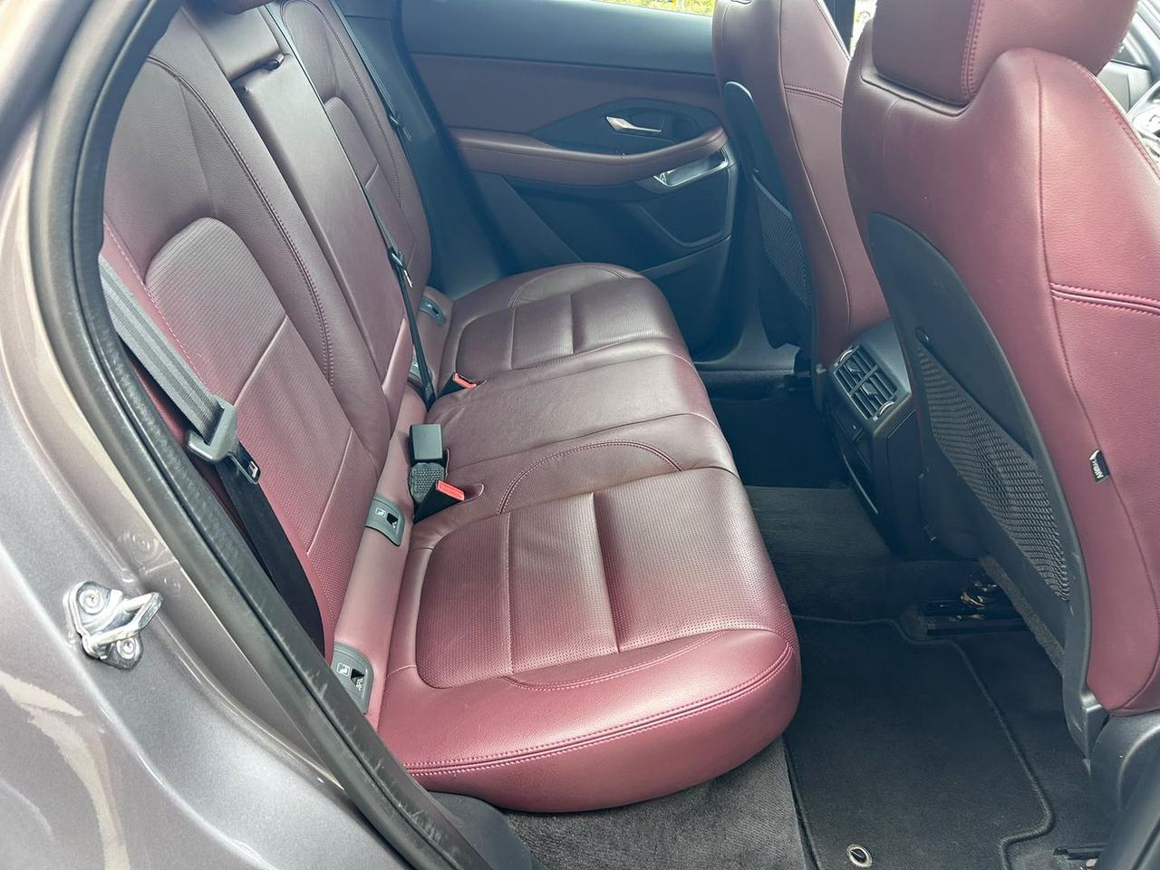 Jaguar E-Pace R-Dynamic D FULL OPTIONAL #50486
