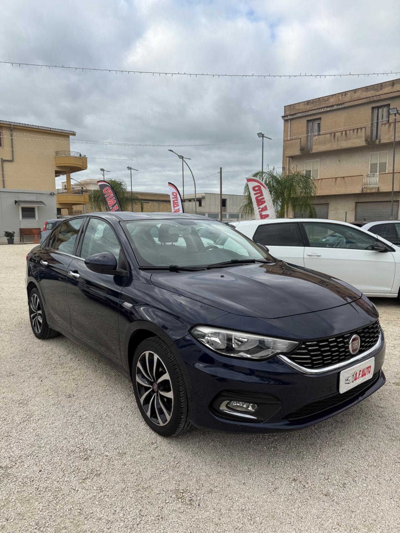 Fiat Tipo 1.6 Mjt 4 porte Lounge