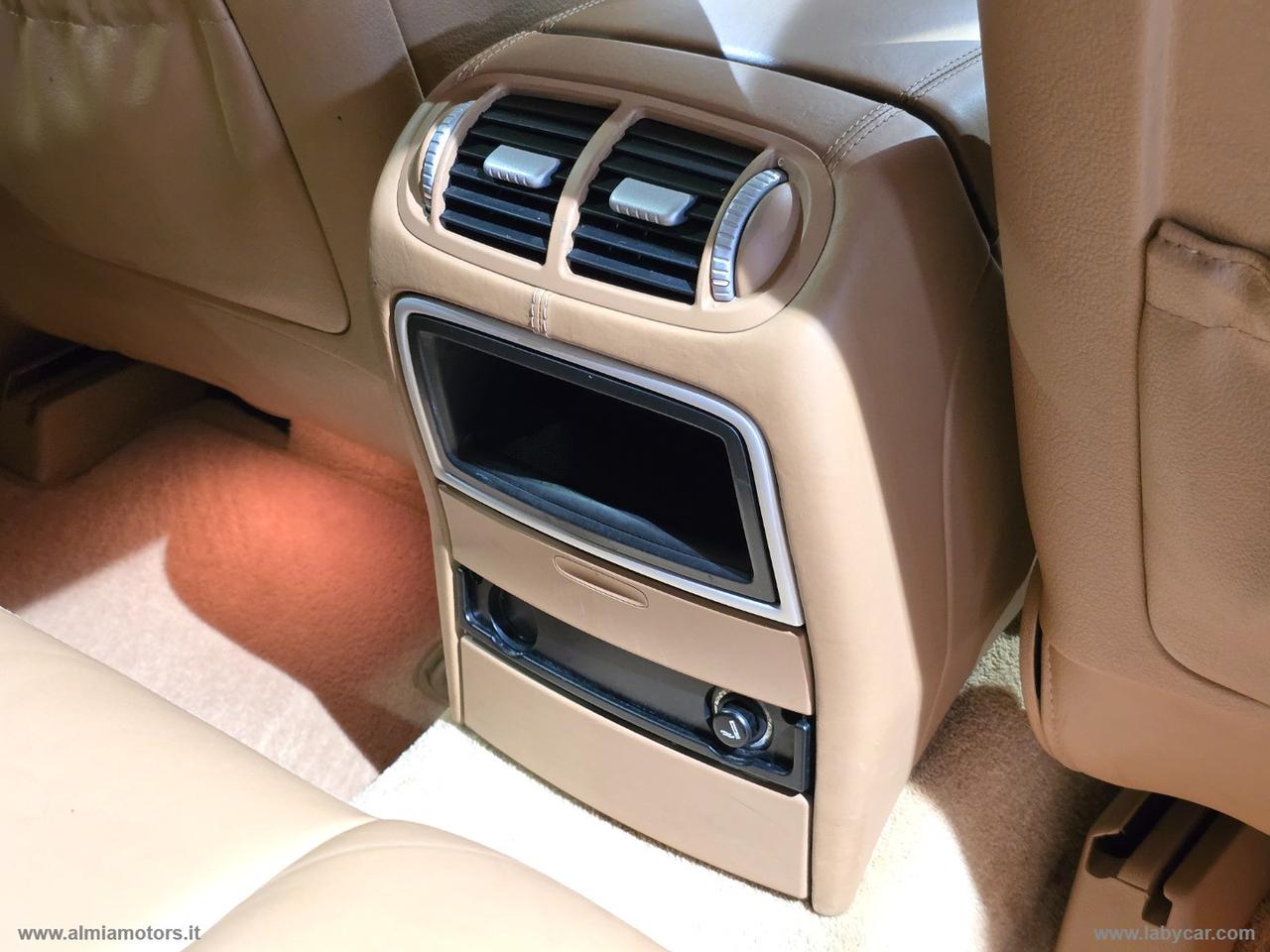 PORSCHE Cayenne S