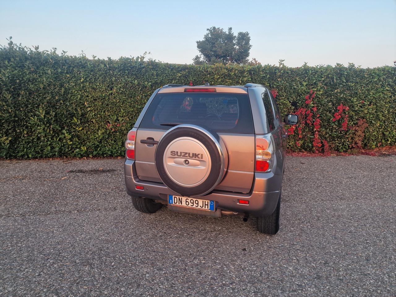 Suzuki Grand Vitara 1.6 106cv Benzina