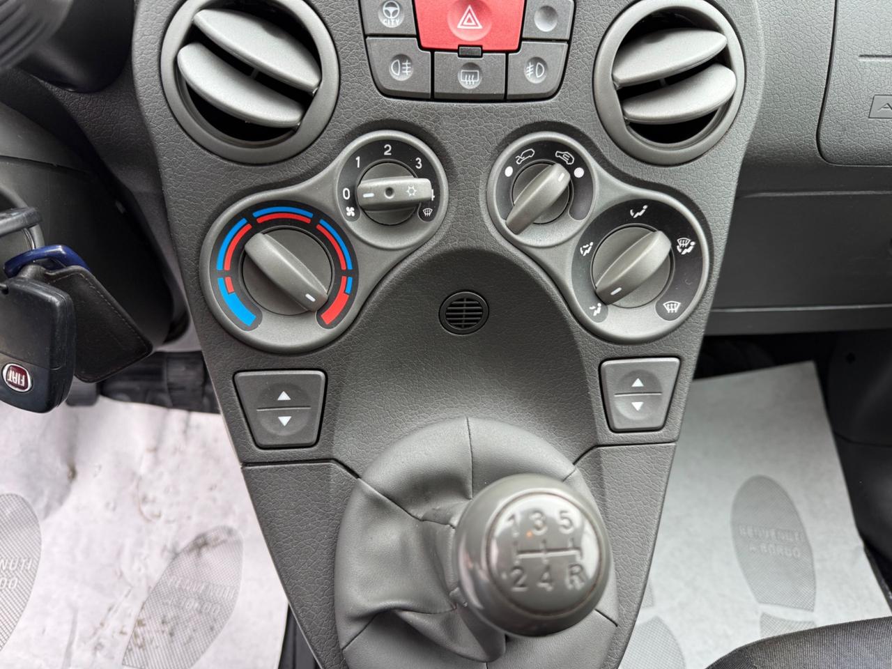 Fiat Panda 1.2BENZ GANCIO TRAINO EURO 5