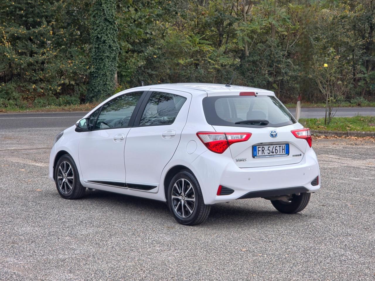 Toyota Yaris 1.5 Hybrid 5 porte Active 2018-E6 Automatico NEO
