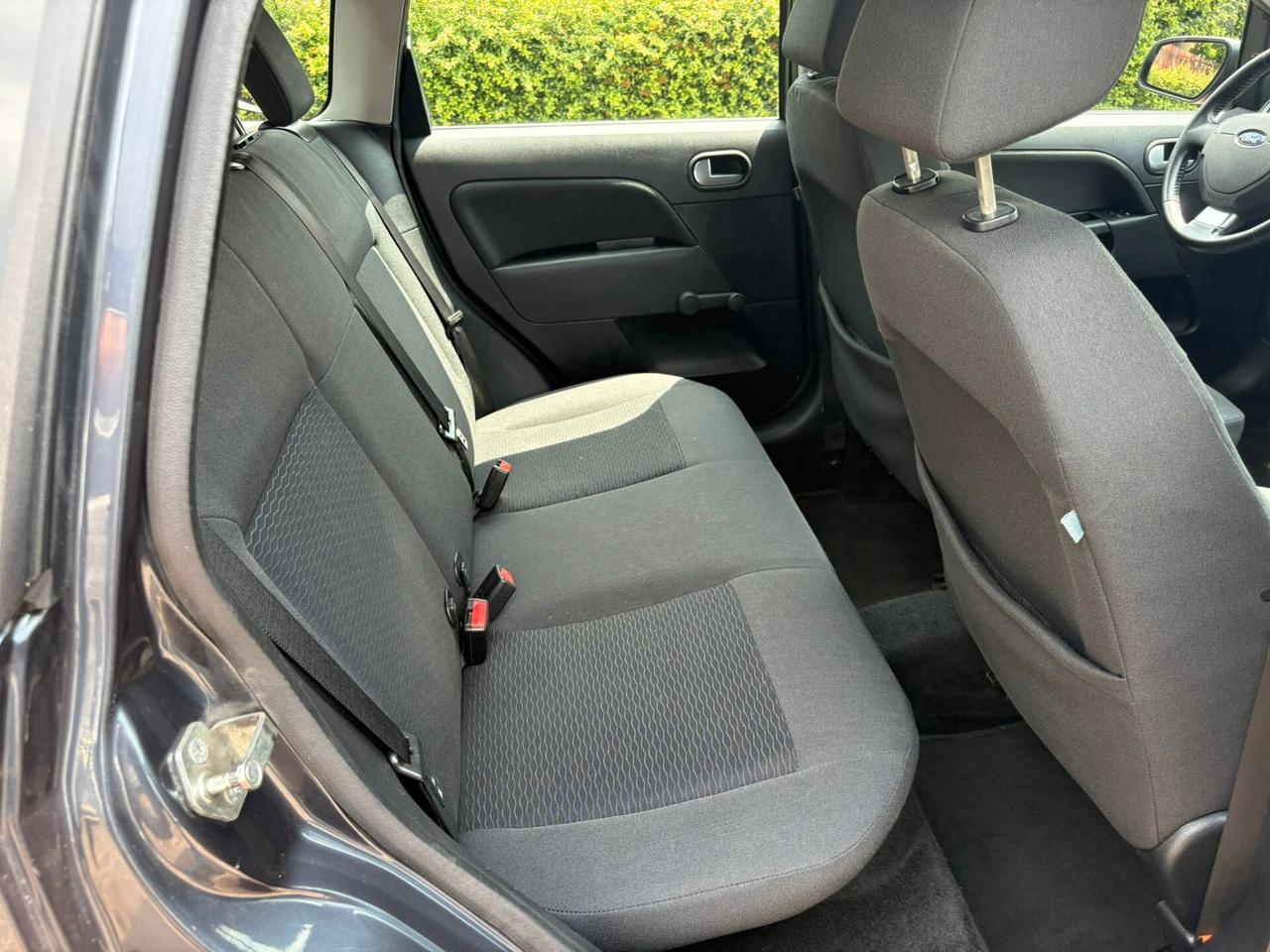 Ford Fiesta 1.4 TDCi 5p. Ghia