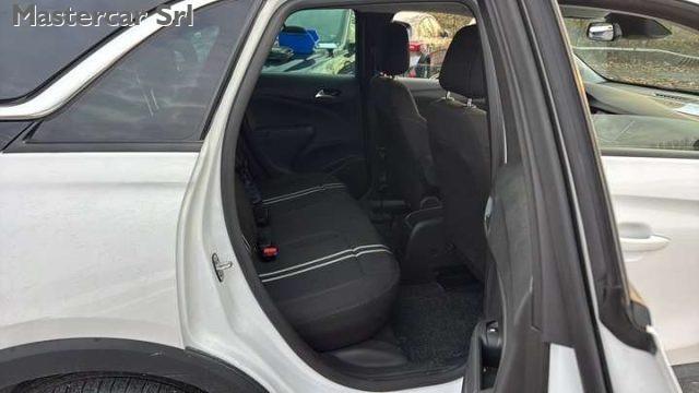 OPEL Crossland NEOPATENTATI 1.2 Elegance 130cv at6 TG : GT156MB