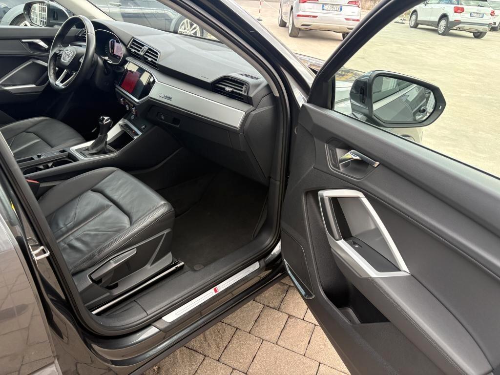 Audi Q3 Sportback 35 TDI 2.0cc 150cv S tronic line edition