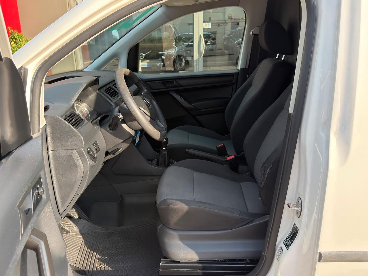 Volkswagen Caddy 2.0 TDI 122 CV 4MOTION - officina mobile gancio