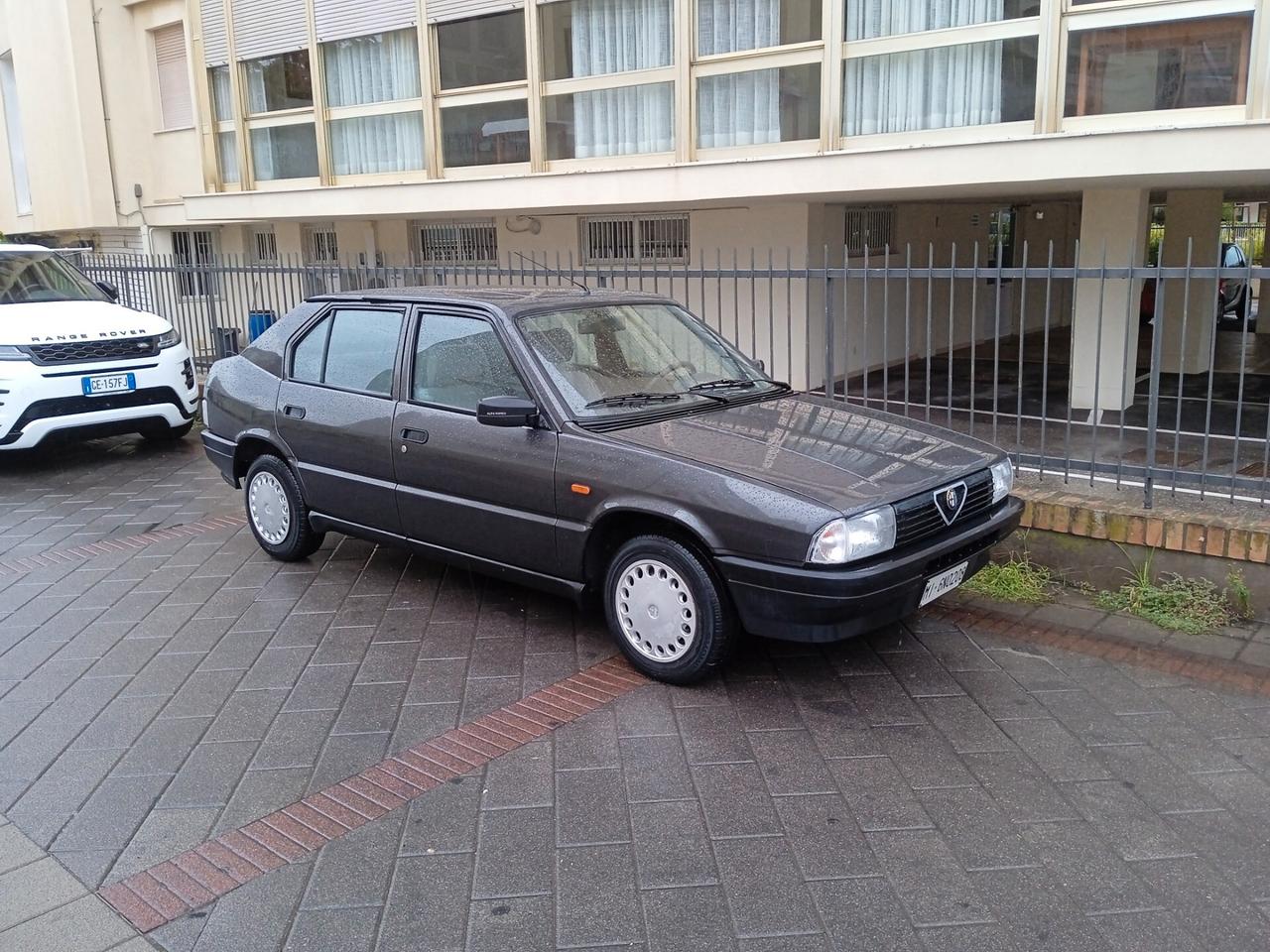 Bella alfa 33 grigio quarz rara colorazione 1989 club alfa romeo