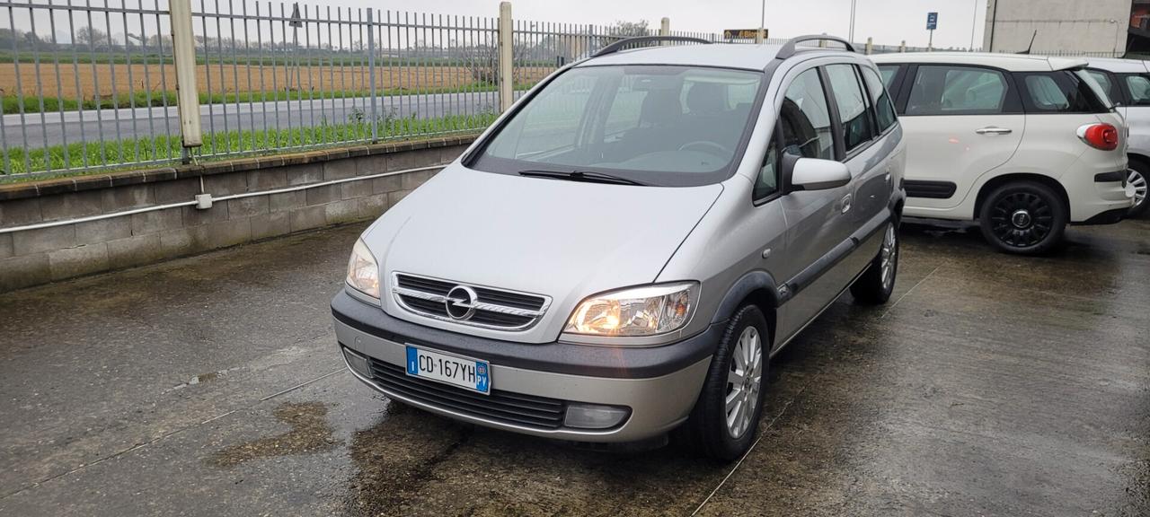 Opel Zafira 2.0 16V DTI cat Comfort