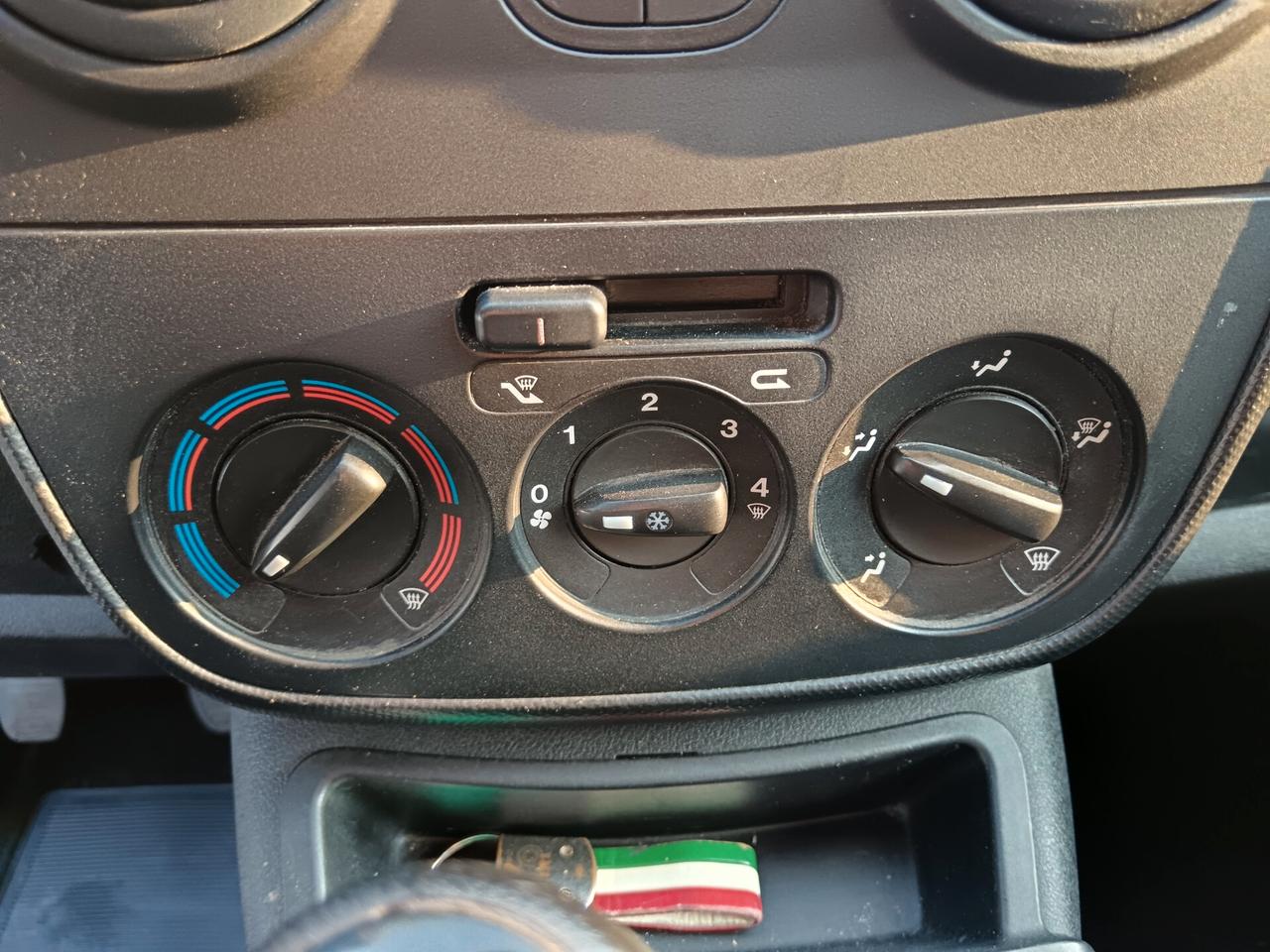 Fiat Fiorino 1.3 MJT 95CV CARGO NUOVISSIMO