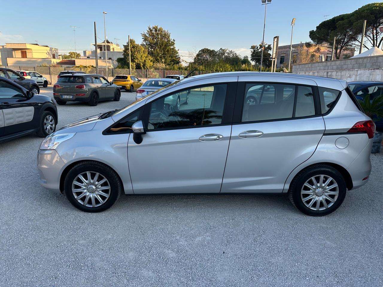 Ford B-Max 1.5 TDCi 75 CV Business