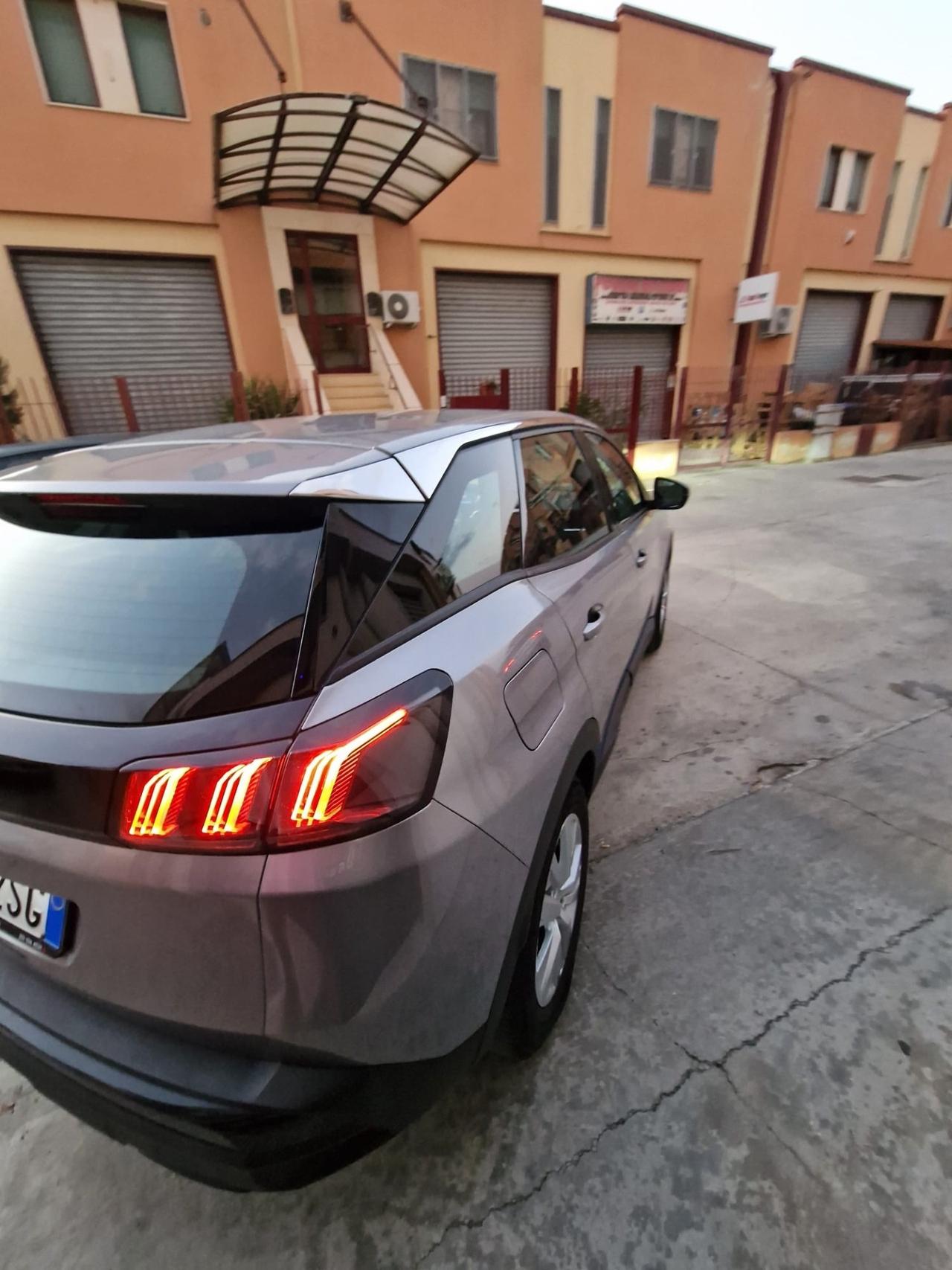 Peugeot 3008 BlueHDi 130 S&S Active Pack