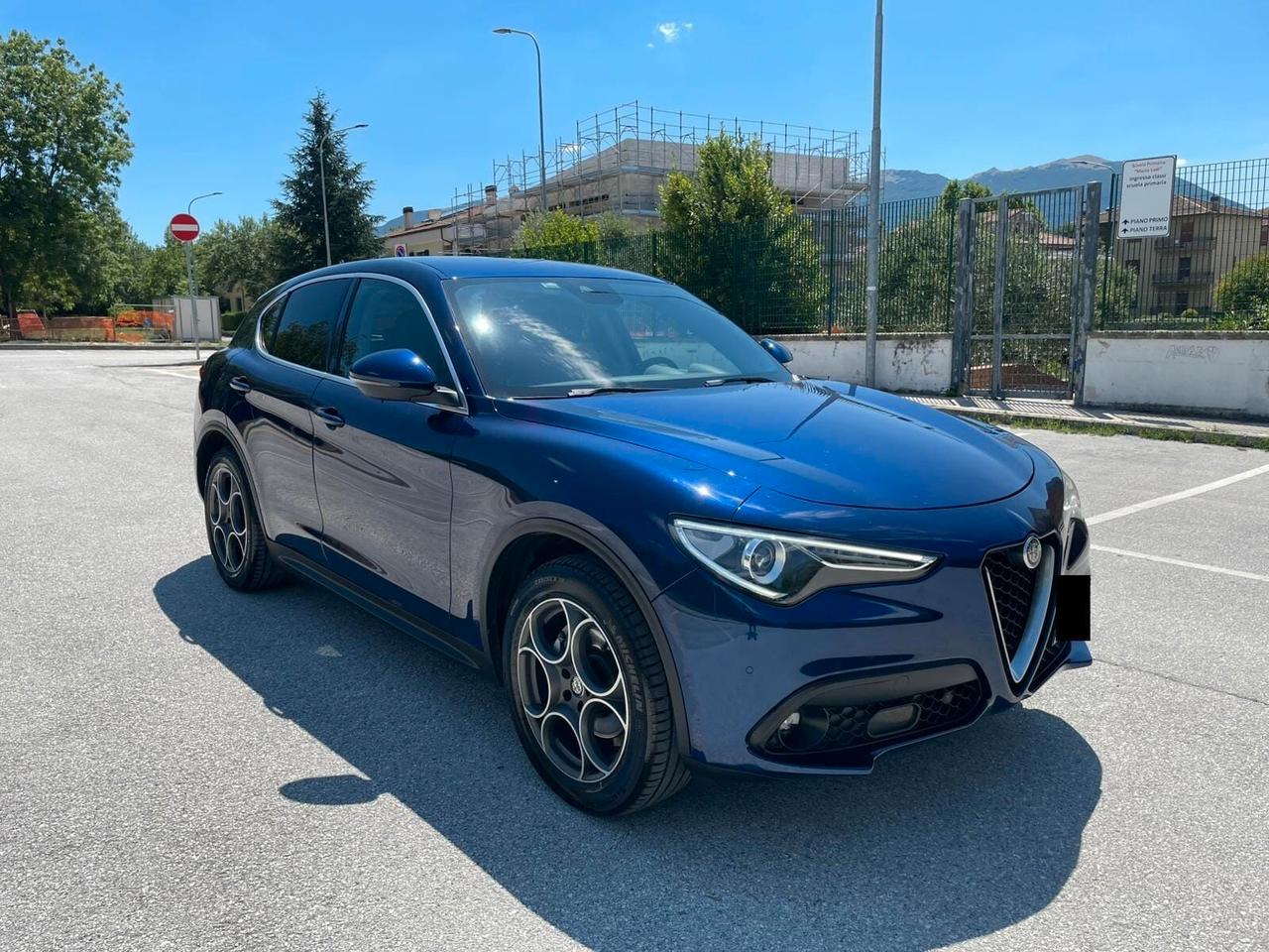 Alfa Romeo Stelvio 2.2 Turbodiesel 210 CV AT8 Q4 Executive
