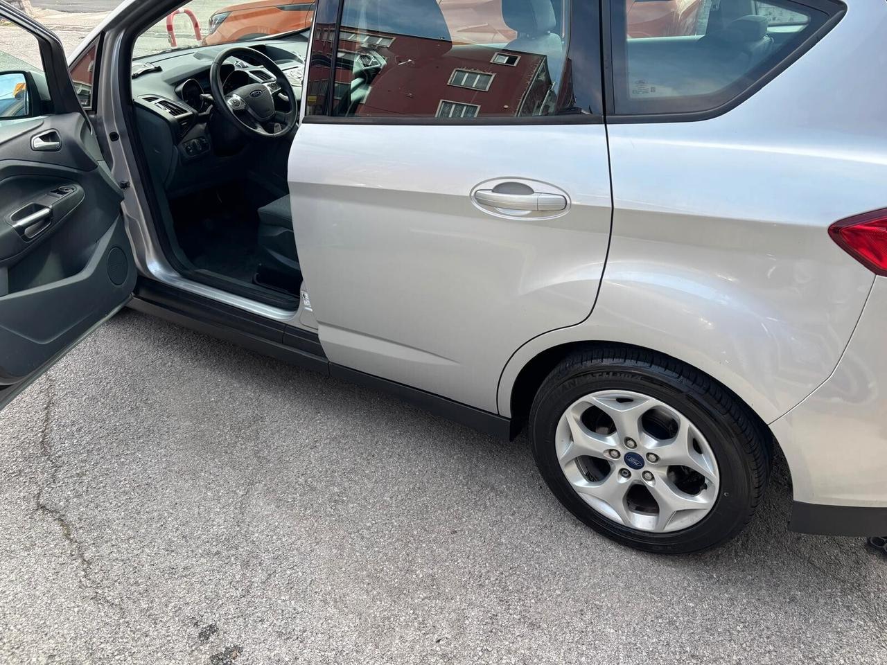 Ford C-Max 1.6 TDCi 115CV Powershift Plus